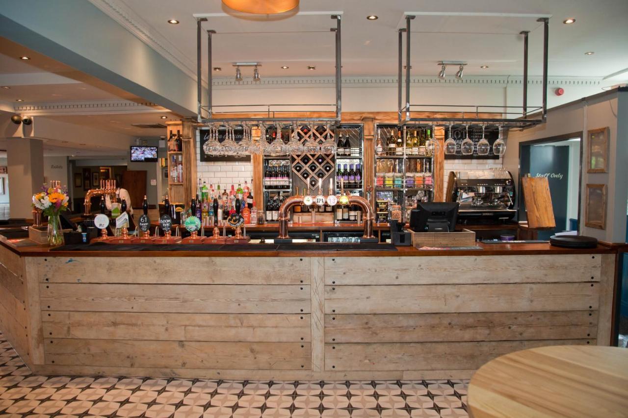 The Royal Hotel Bolton-le-Sands Екстер'єр фото